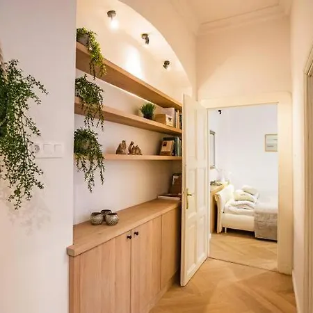 Lejlighed Elegant Oasis In Downtown