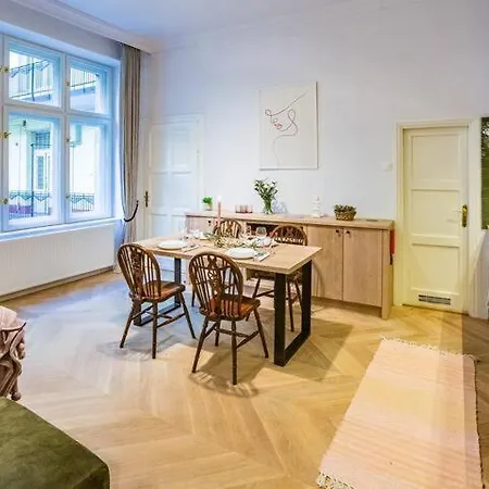 Appartement Elegant Oasis In Downtown